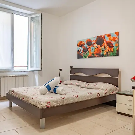 Nel Cuore Di Varazze, Mare E Centro A Piedi Apartament