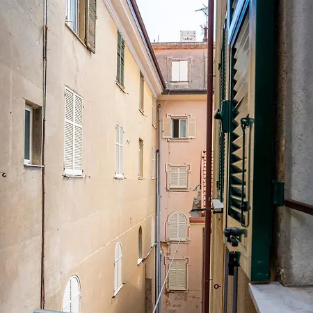 Nel Cuore Di Varazze, Mare E Centro A Piedi Apartman *